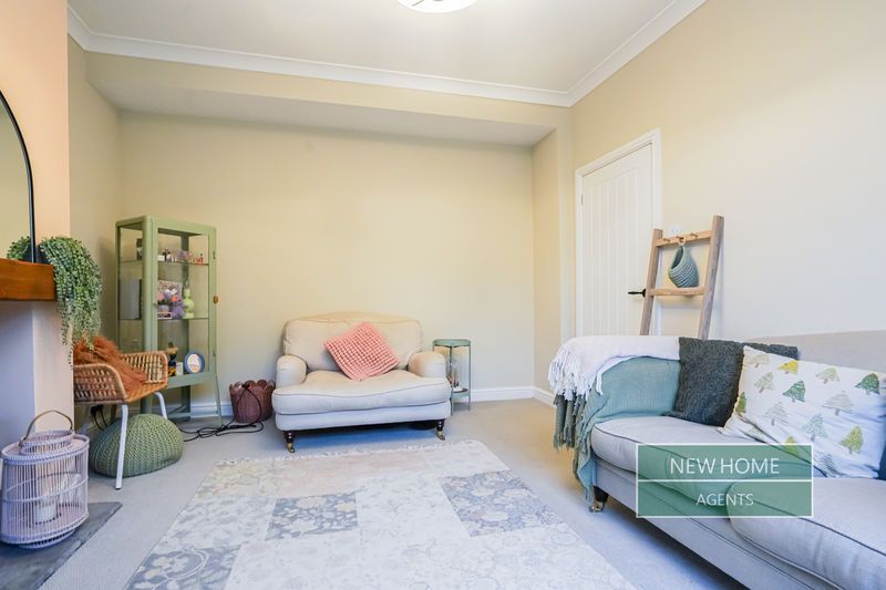 Property photo 3 of 26 Photo 7