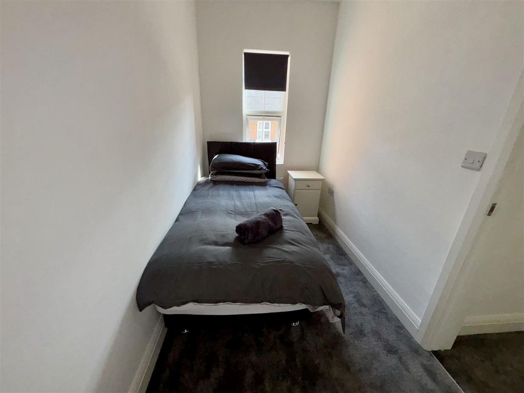 Property photo 3 of 8 Image00002.Jpeg