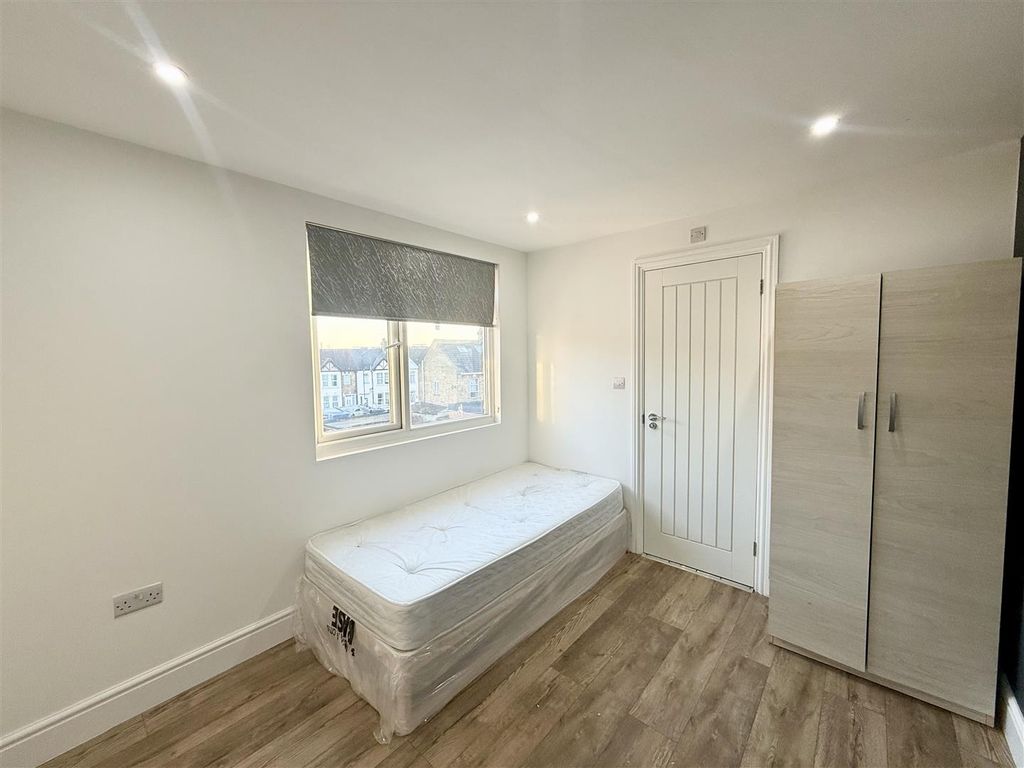 Property photo 3 of 5 Img_3271.Jpeg