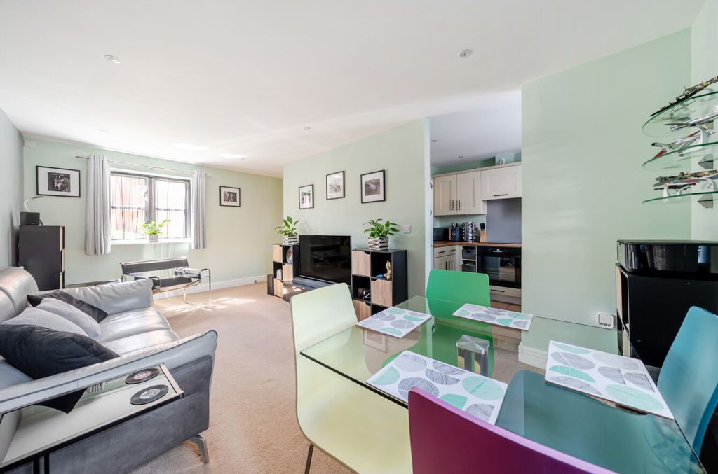 Property photo 2 of 10 1458766-4-6A0309A...