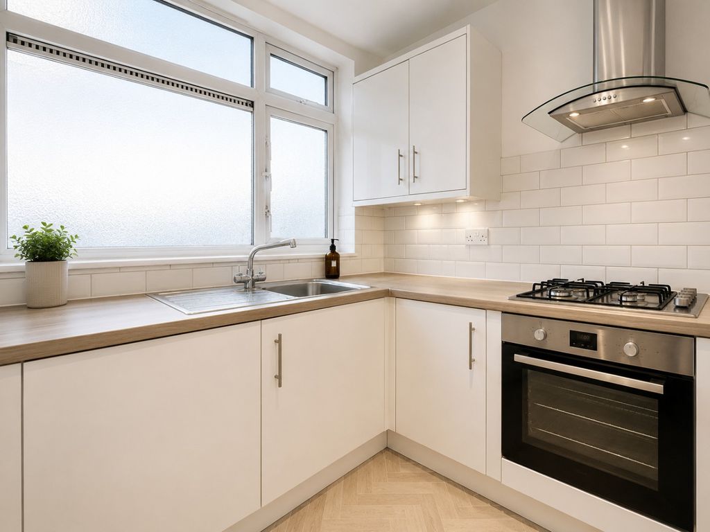 Property photo 2 of 11 4976761