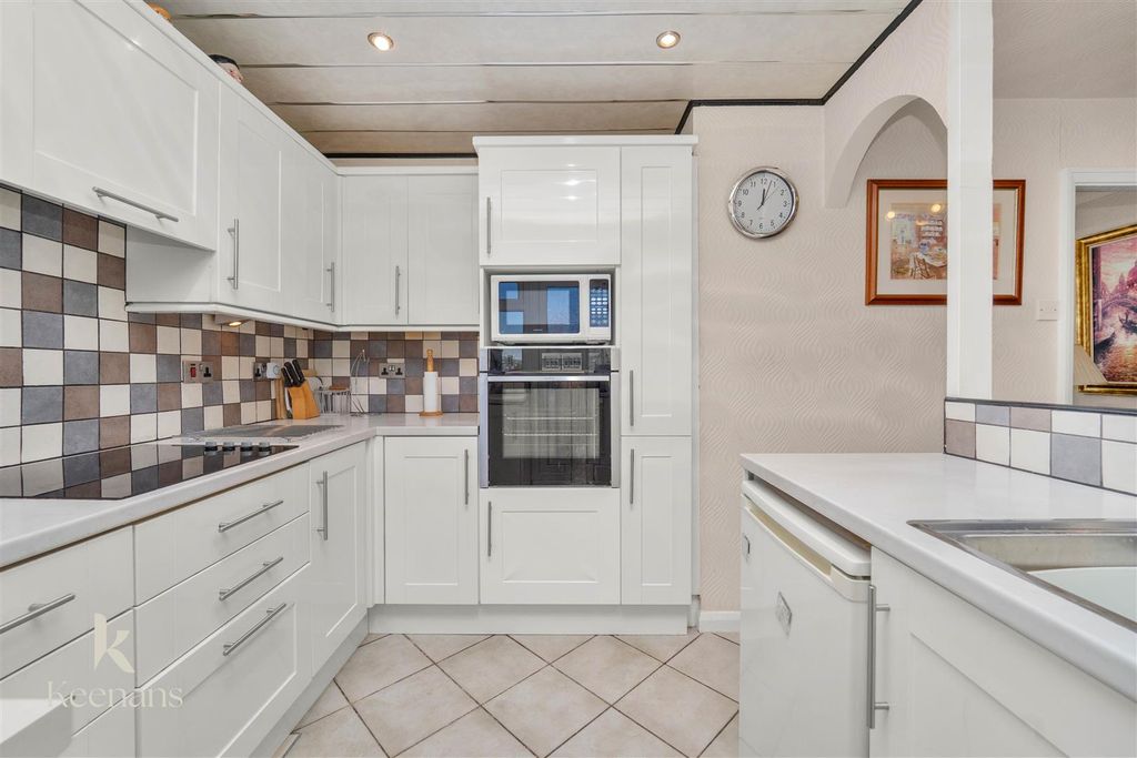 Property photo 3 of 36 3.Jpg