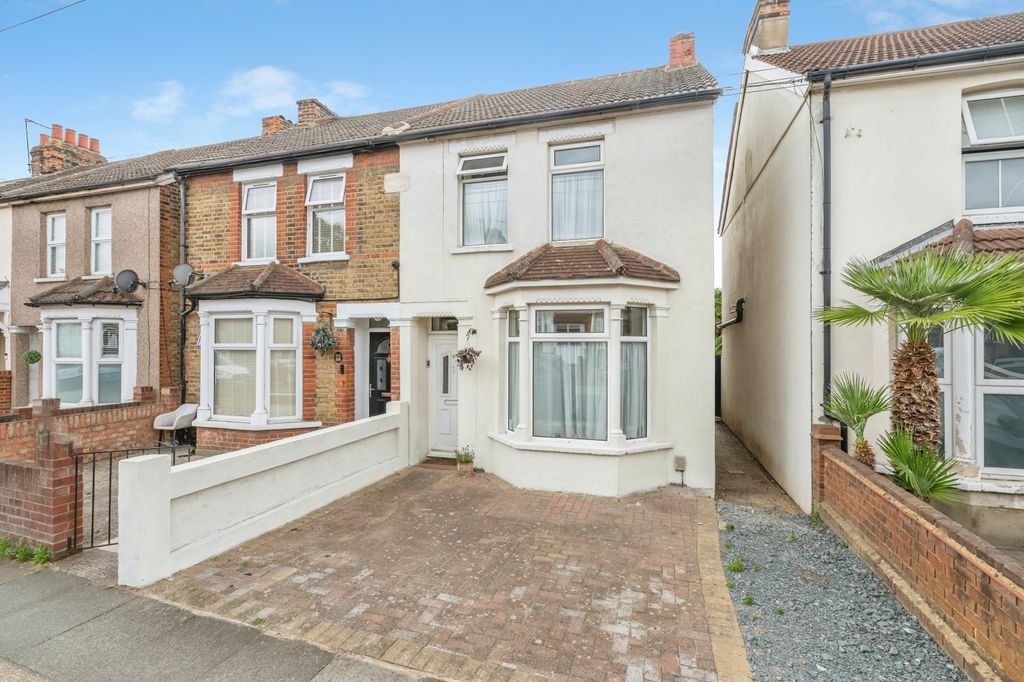 Property photo 1 of 20