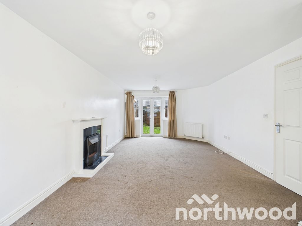 Property photo 3 of 27