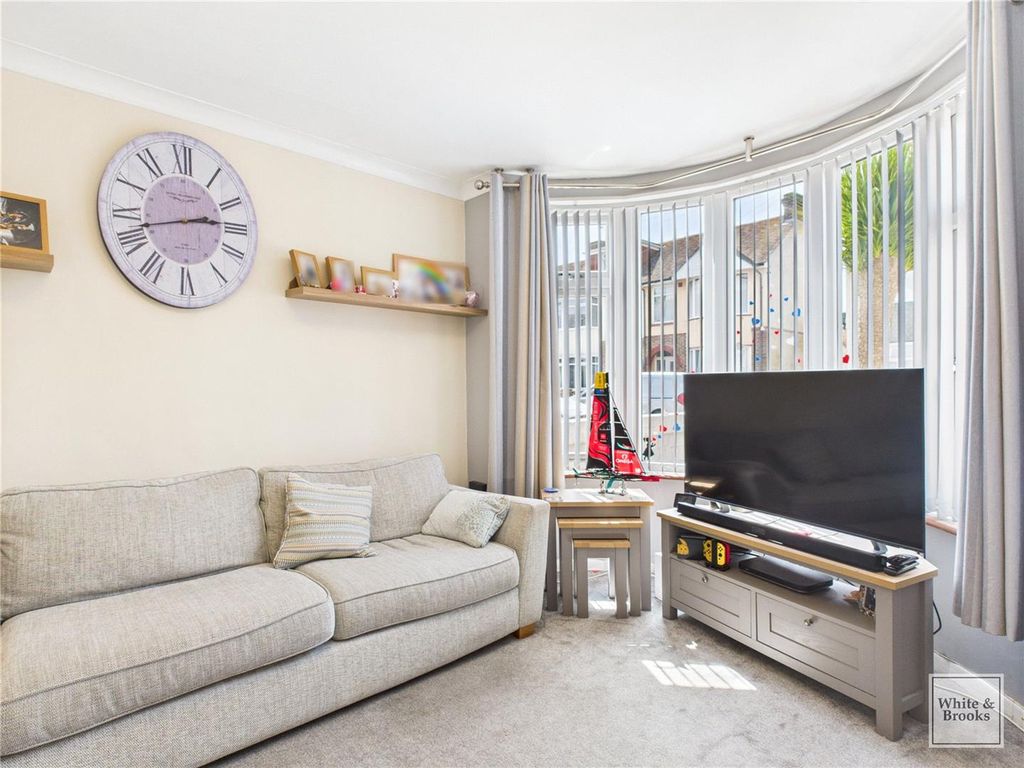 Property photo 2 of 15 5.Jpg