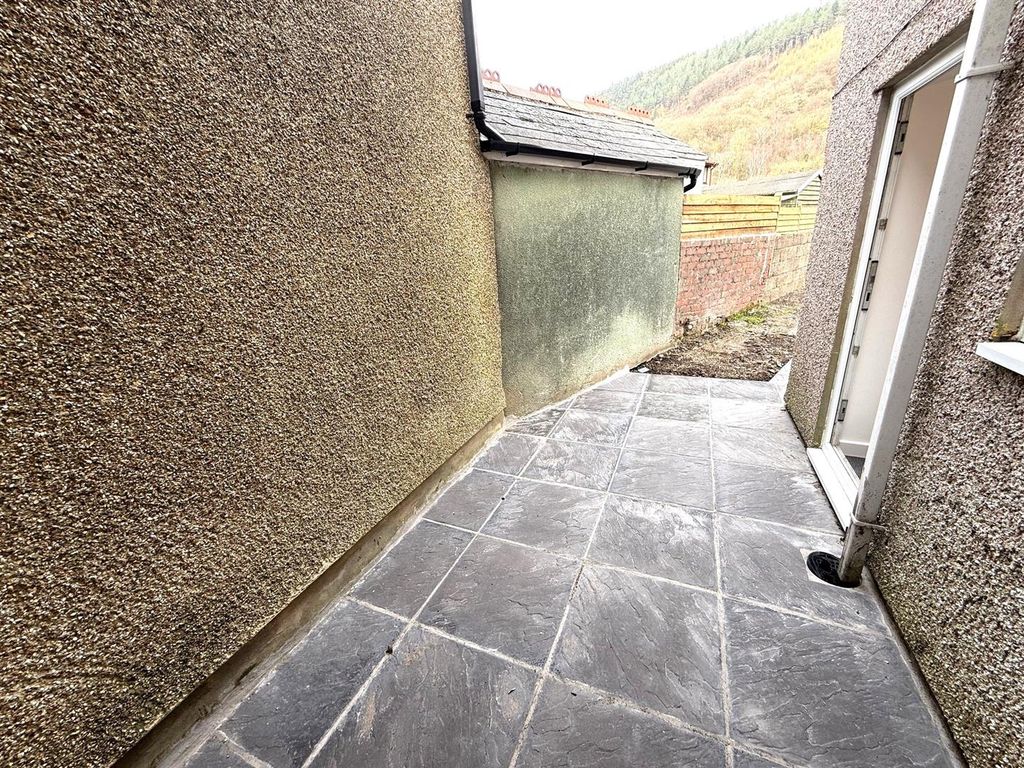 Additional image 19 of Property to rentWestern Terrace, Cross Keys, Newport NP11