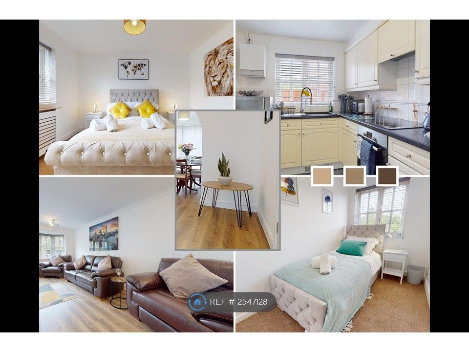 Property photo 2 of 18 Book Now - Mesh Accommodation