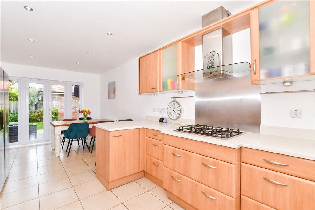 Property photo 2 of 17 Kitchen/Diner