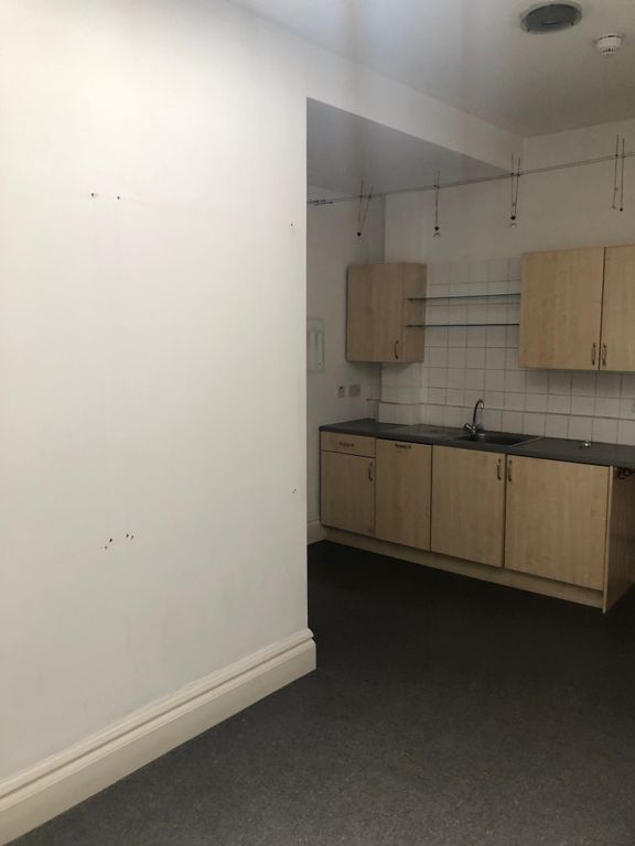 Property photo 3 of 3