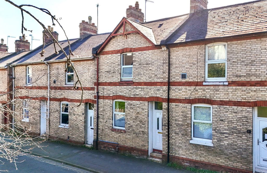 Property photo 1 of 15