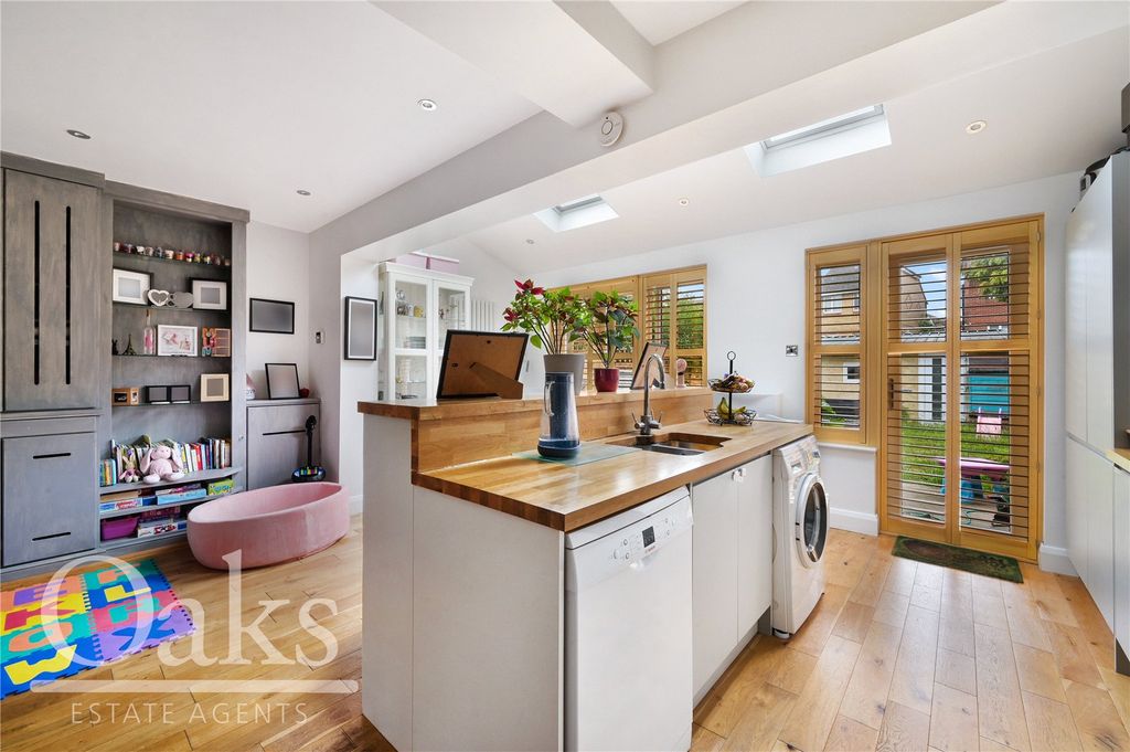 Property photo 1 of 12 Picture No. 06