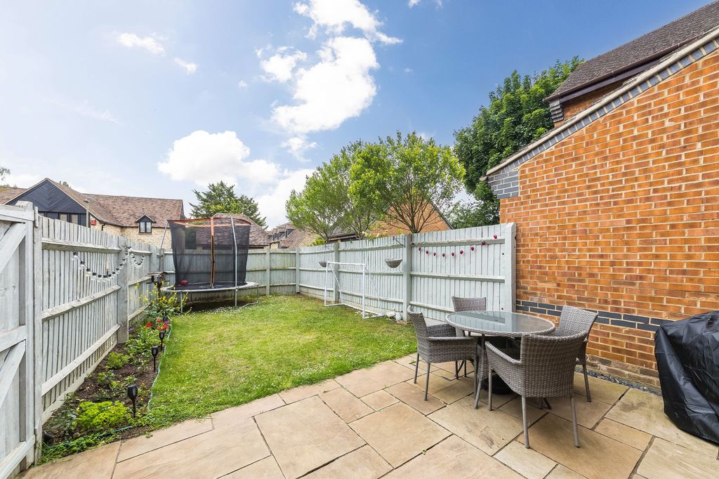 Property photo 3 of 23