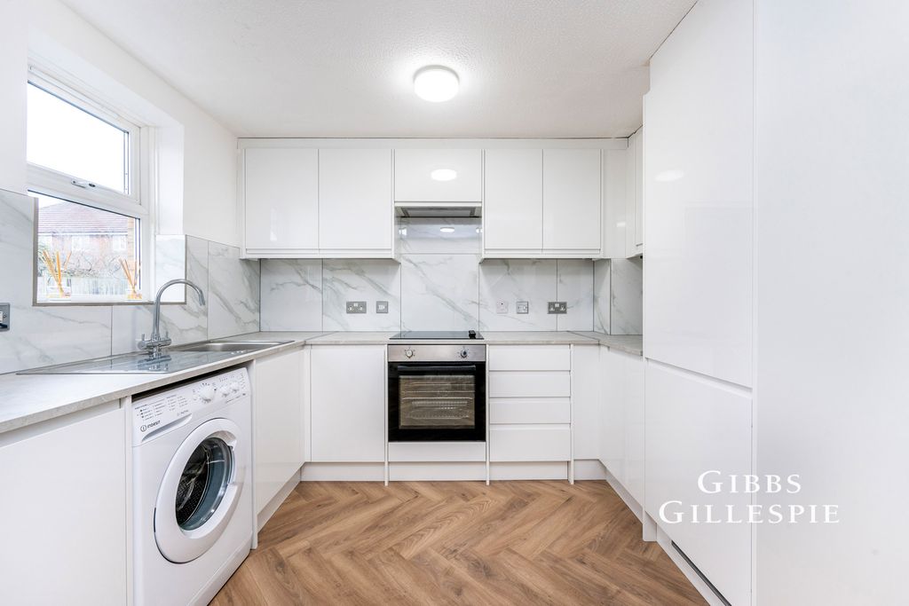 Property photo 1 of 10 Pbox-Img.Jpg