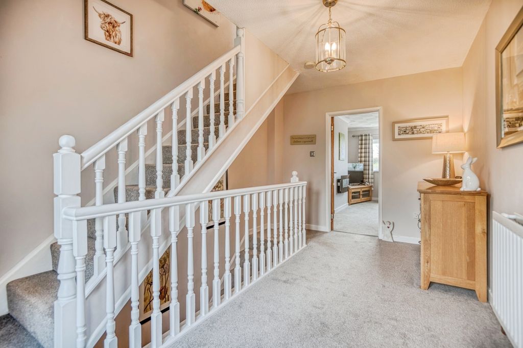 Property photo 1 of 21 Pbox-Img.Jpg