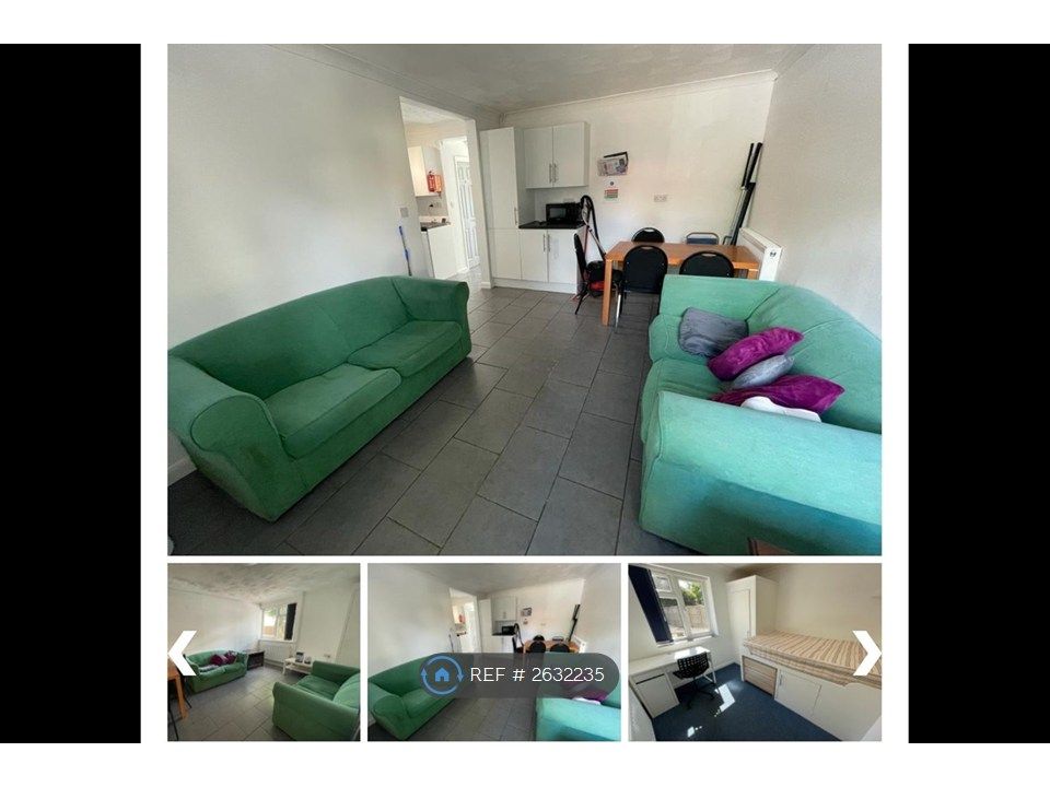 Property photo 1 of 7 Lounge