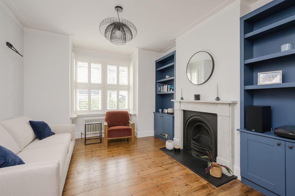 Property photo 2 of 16 Picture No. 03