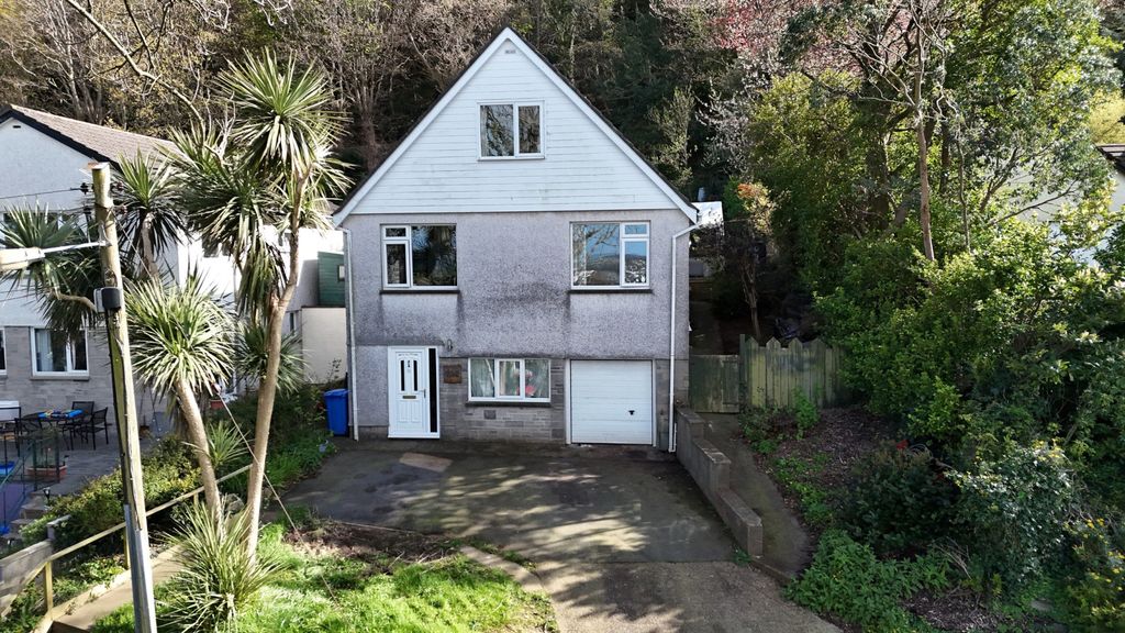 Property photo 1 of 15