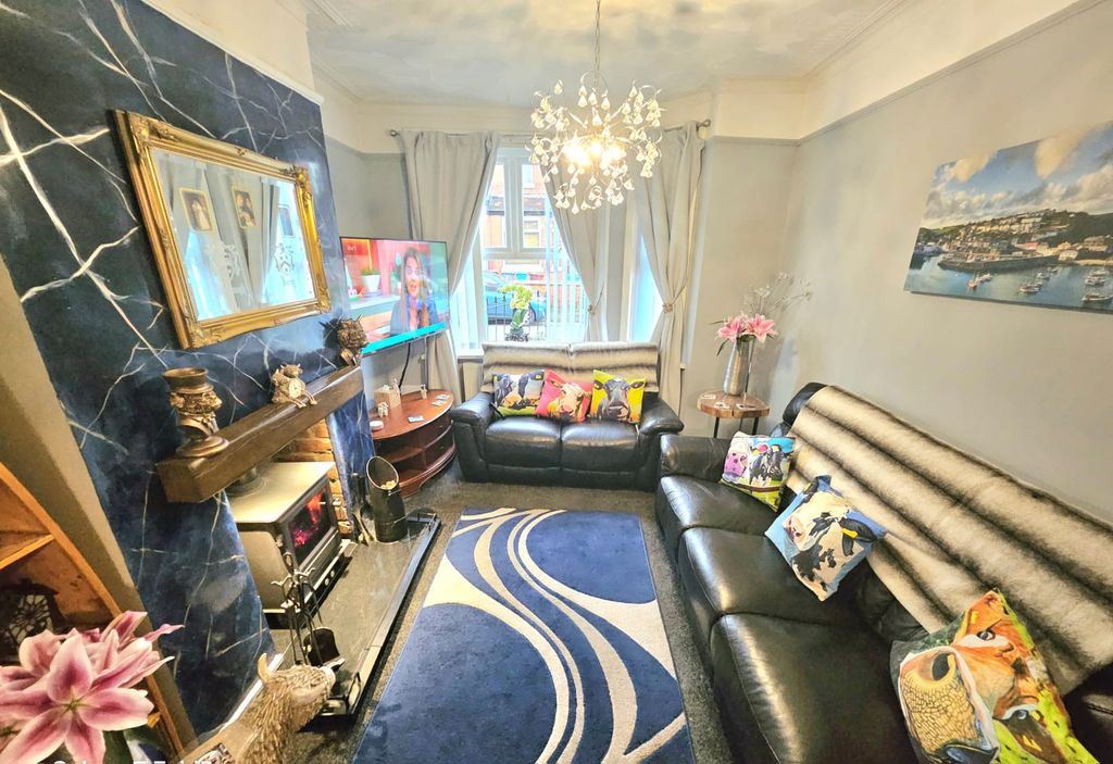 Property photo 3 of 16