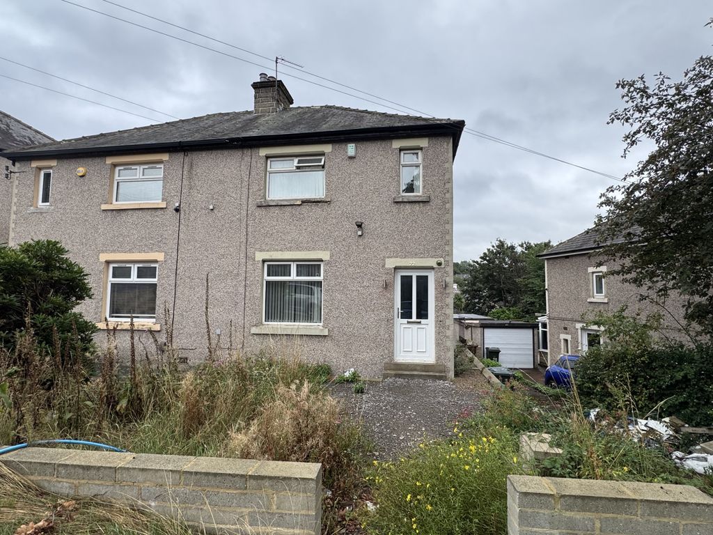 Property photo 1 of 27