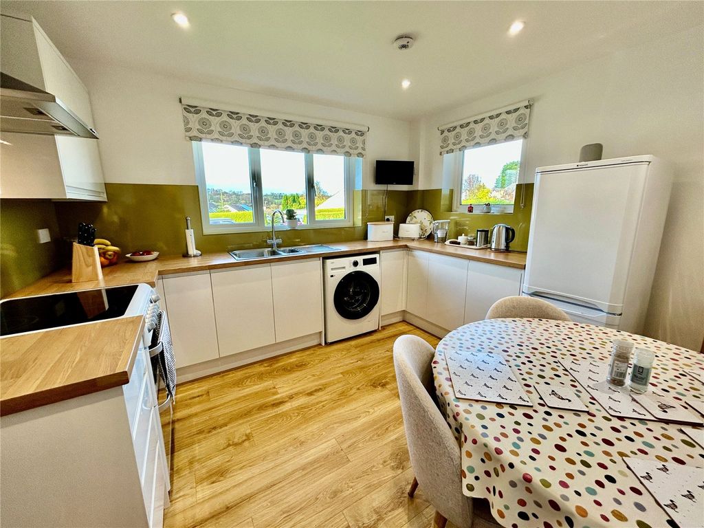 Property photo 3 of 18 Picture No. 09