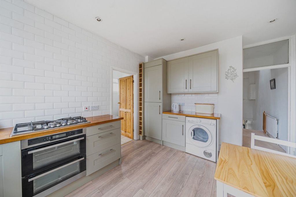 Property photo 1 of 13 Picture No. 04