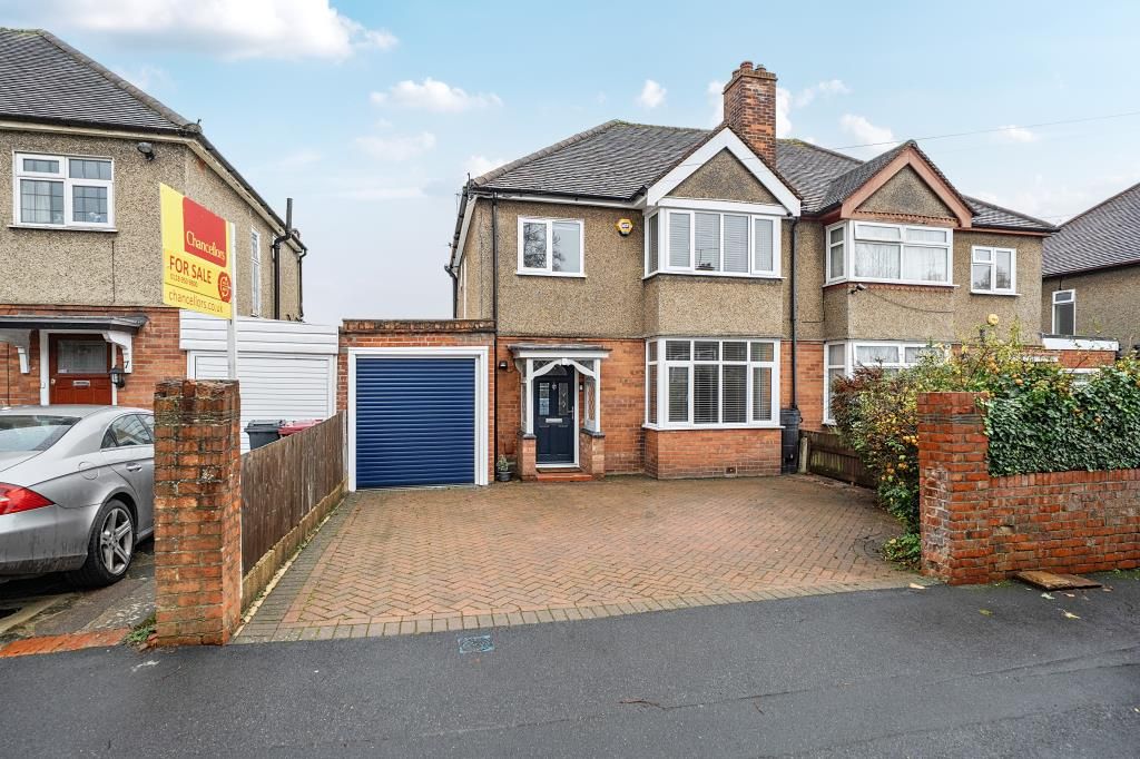 Property photo 1 of 19 External View