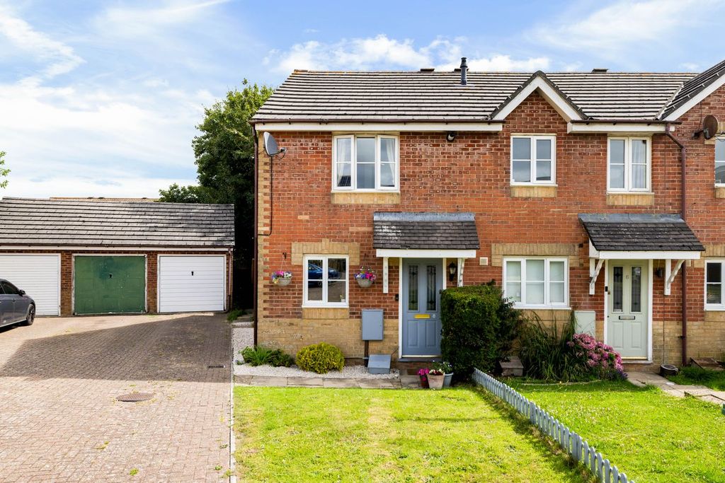 Property photo 1 of 17