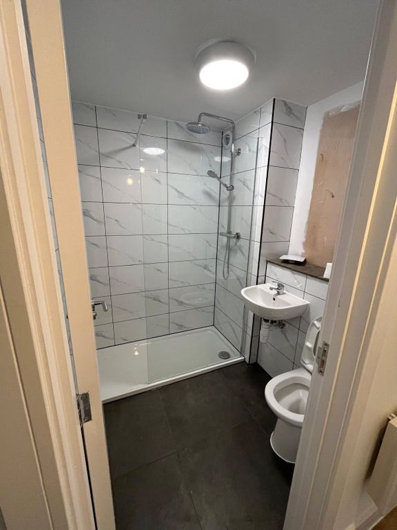 Property photo 3 of 7 Picture No. 09