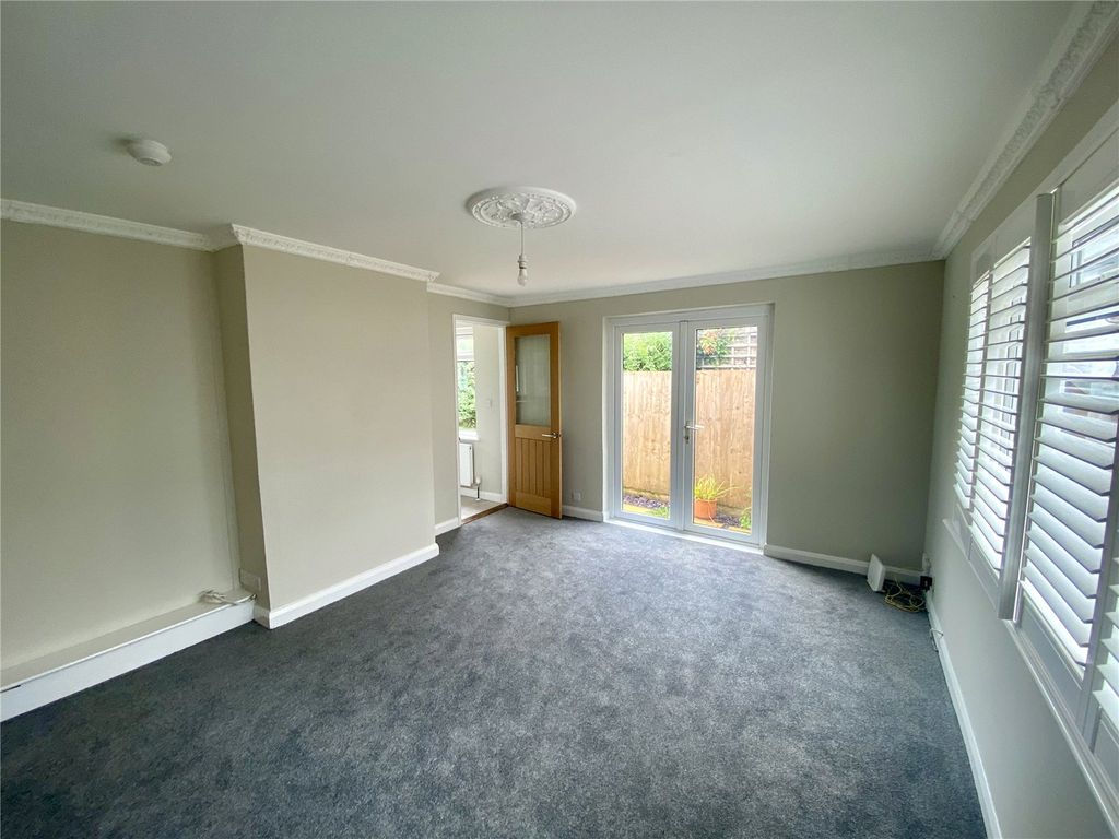 Property photo 3 of 27 Picture No. 06