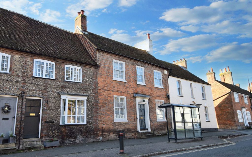 Property photo 1 of 1 Front