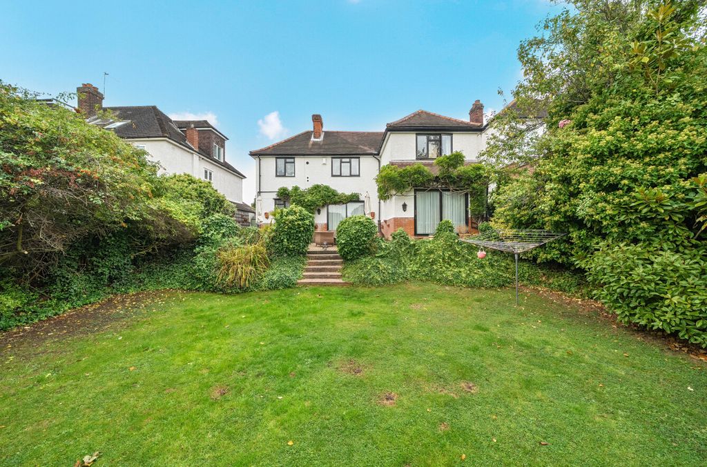 Property photo 2 of 19 1363298-16-68E4Fb...