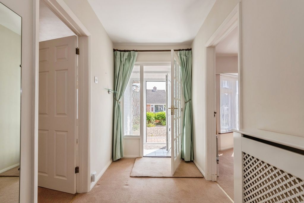 Property photo 2 of 19 Pbox-Img.Jpg