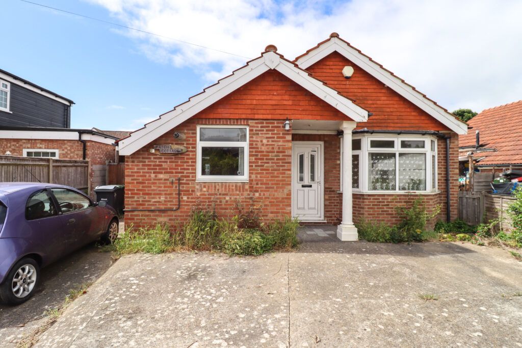 Property photo 1 of 12
