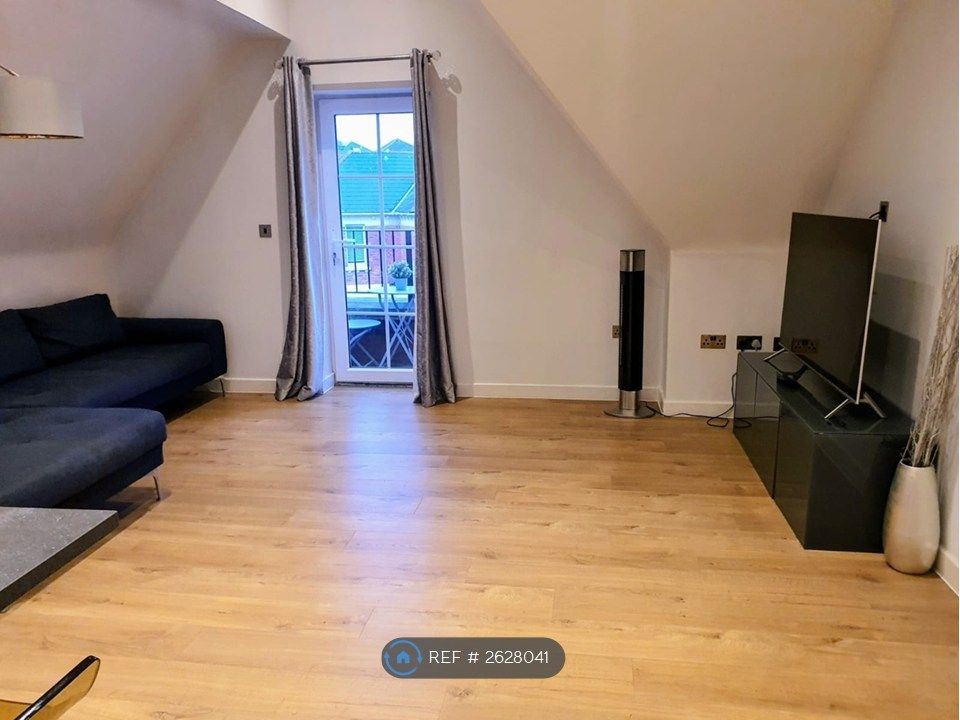 Property photo 3 of 16
