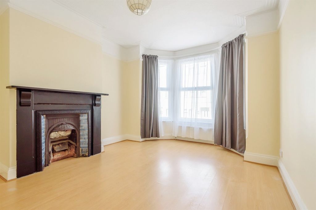 Property photo 2 of 12 Living Room