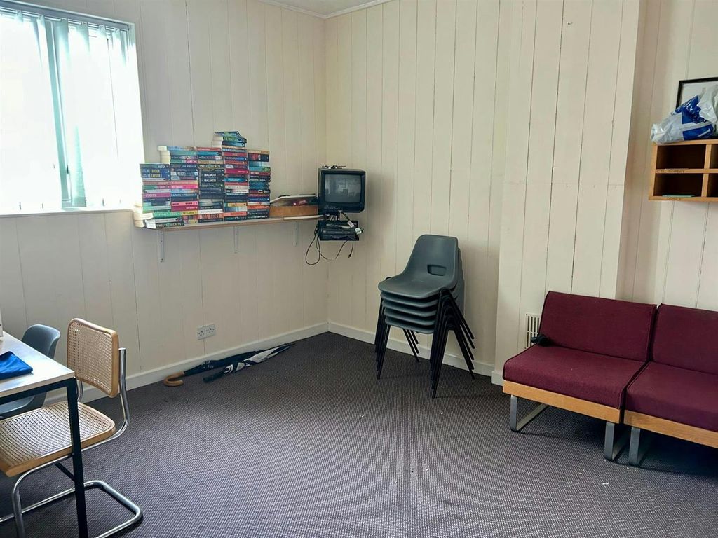 Property photo 3 of 9 Img20250325Wa00011.Jpg