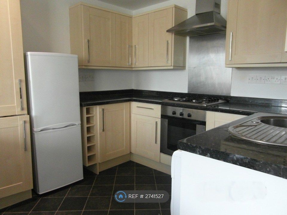 Property photo 2 of 6