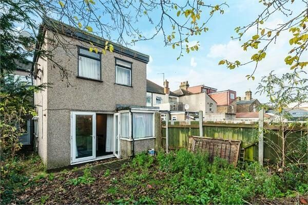 Property photo 3 of 12 Photo 3