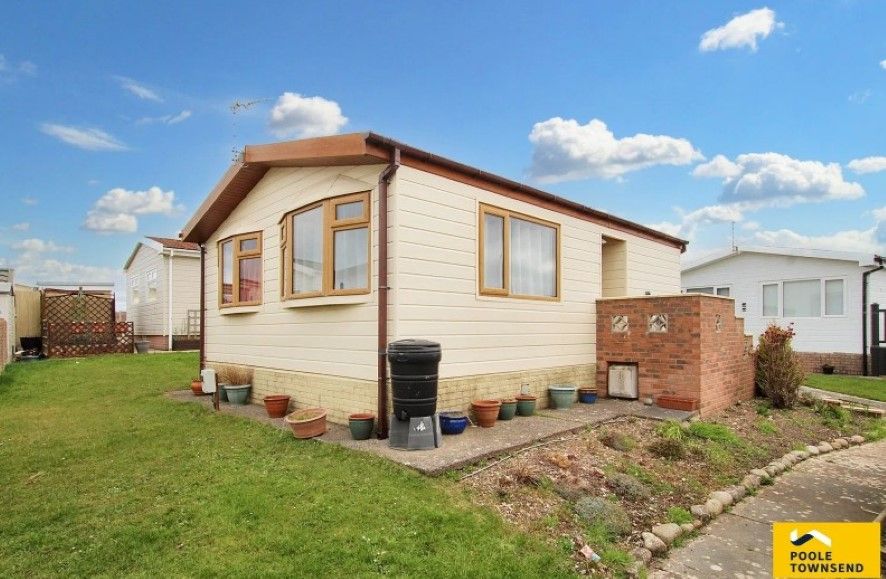 Property photo 1 of 4