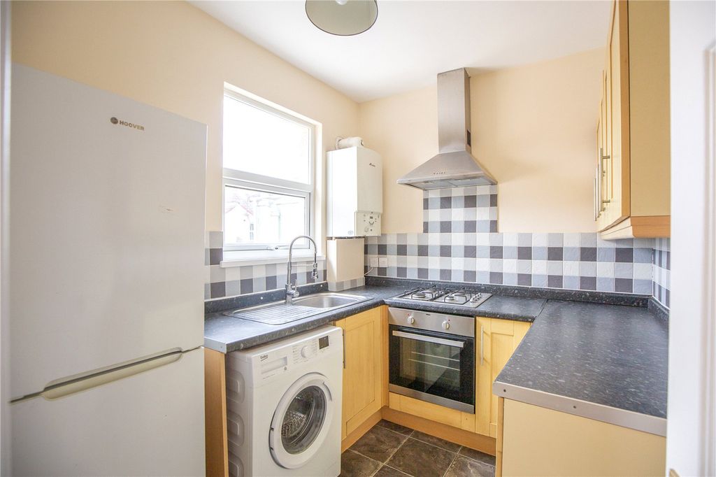 Property photo 2 of 16 Picture No. 09