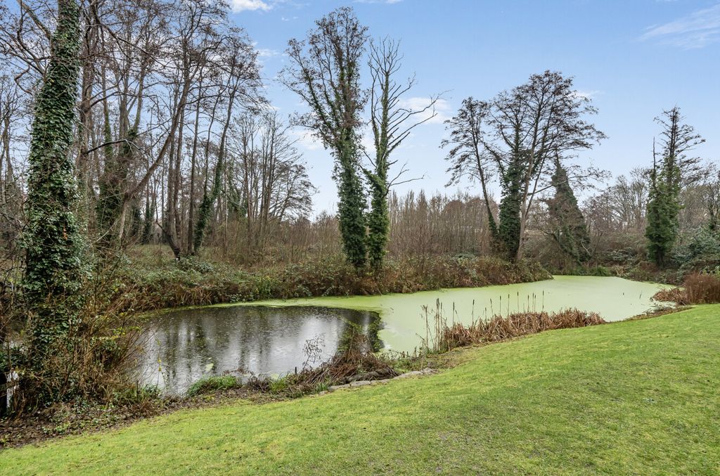 Property photo 3 of 20 Picture 3