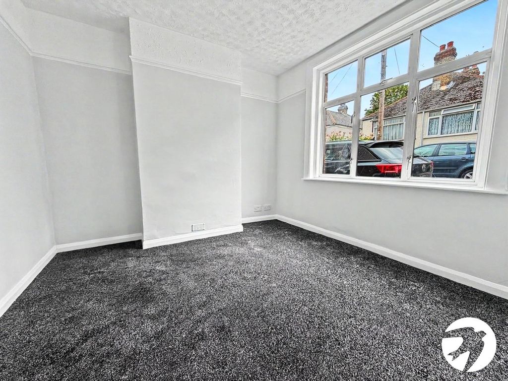 Property photo 3 of 12 Picture No. 08