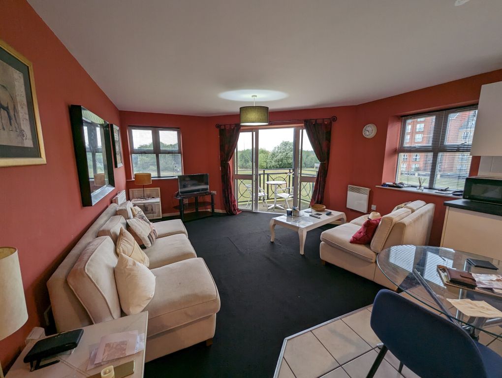 Property photo 2 of 13