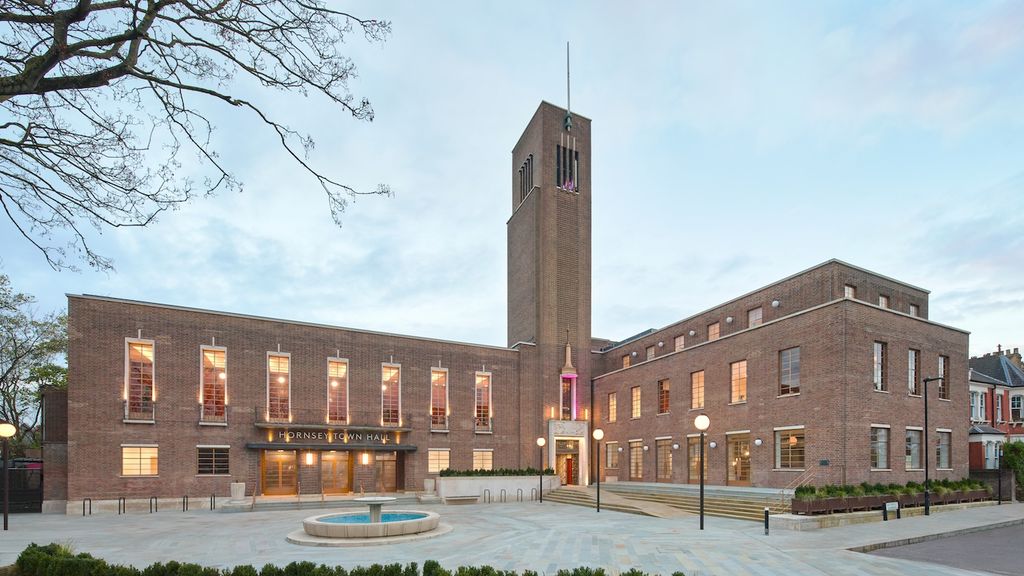 Property photo 1 of 10 Photo 0