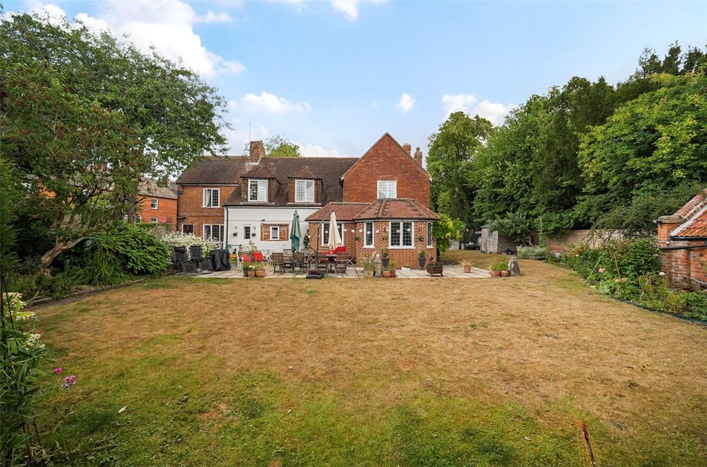 Property photo 2 of 16 Picture No. 08