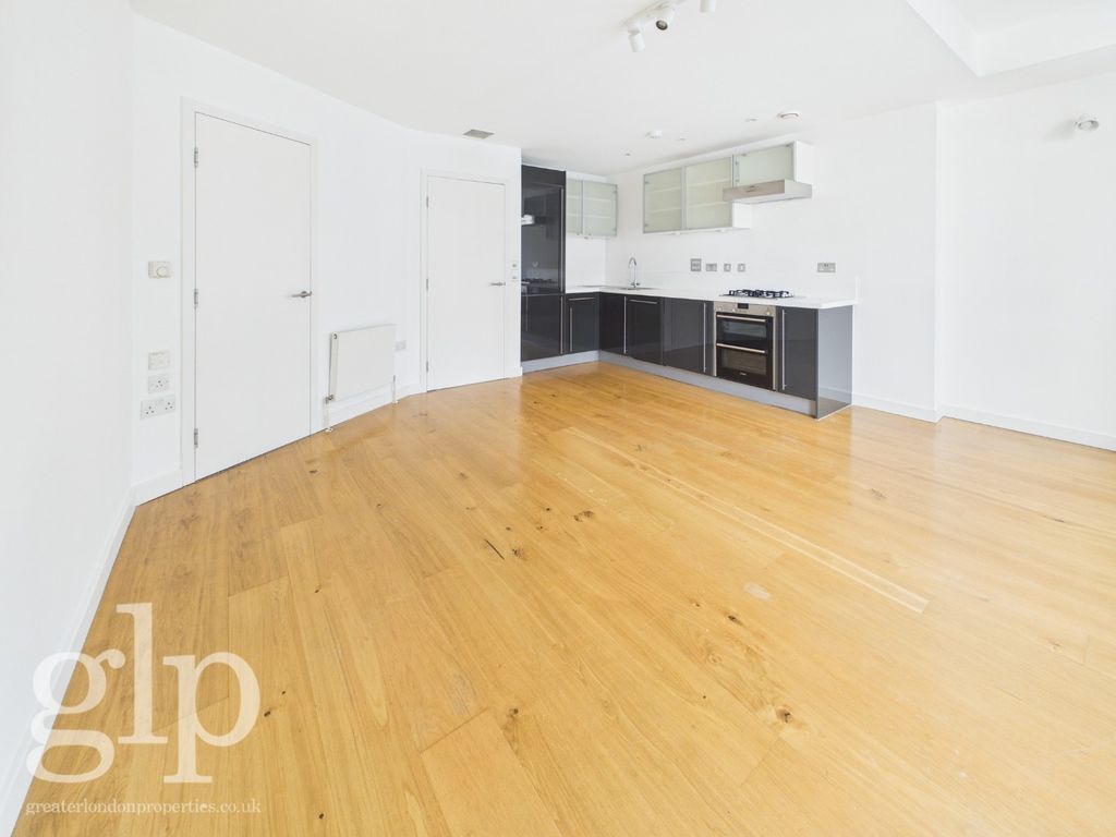 Property photo 2 of 26 961312