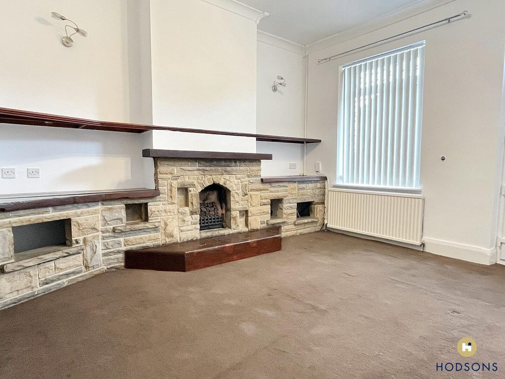Property photo 2 of 8 Living Room