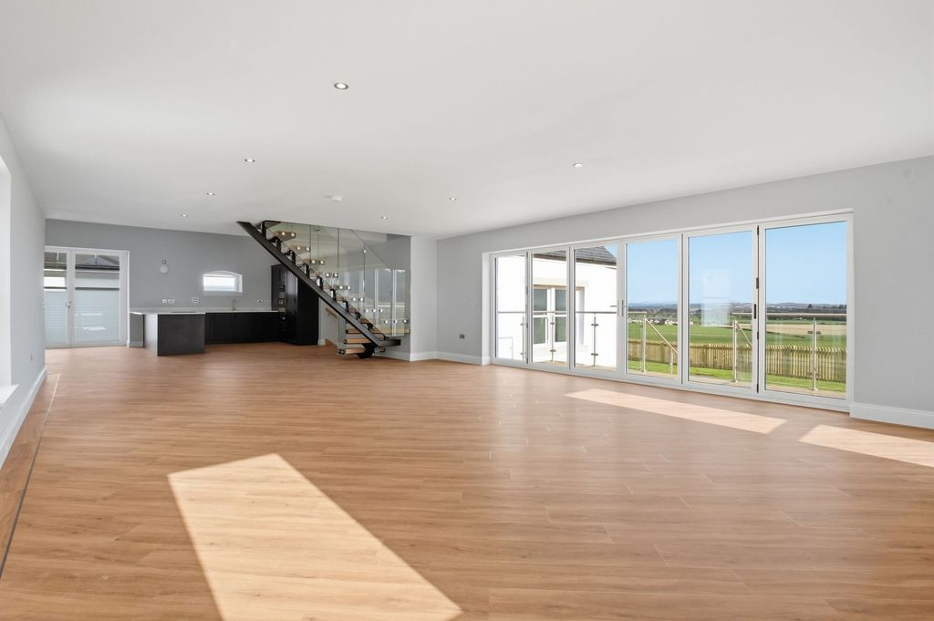 Additional image 5 of 5 bed detached house for saleThe Barn, Craigton Farm, Causewayhead FK9