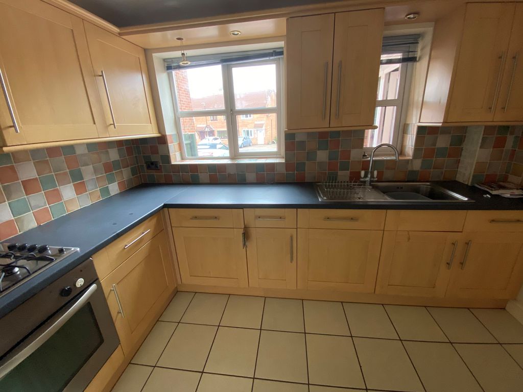 Property photo 2 of 8