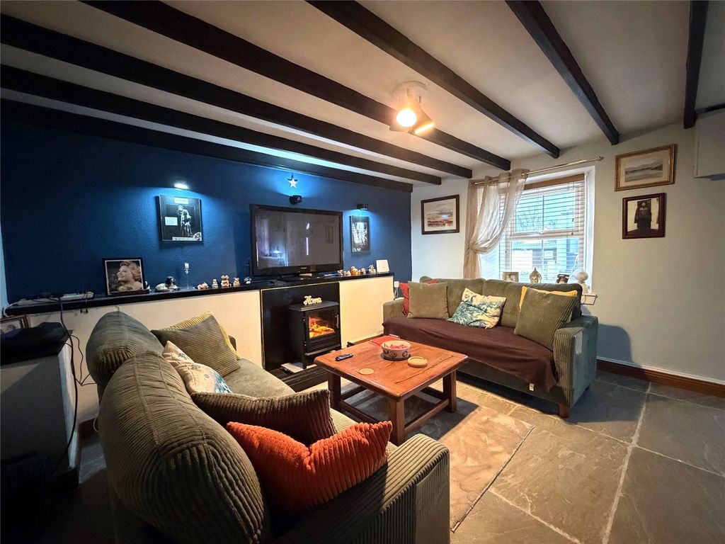 Property photo 3 of 19 Picture No. 11